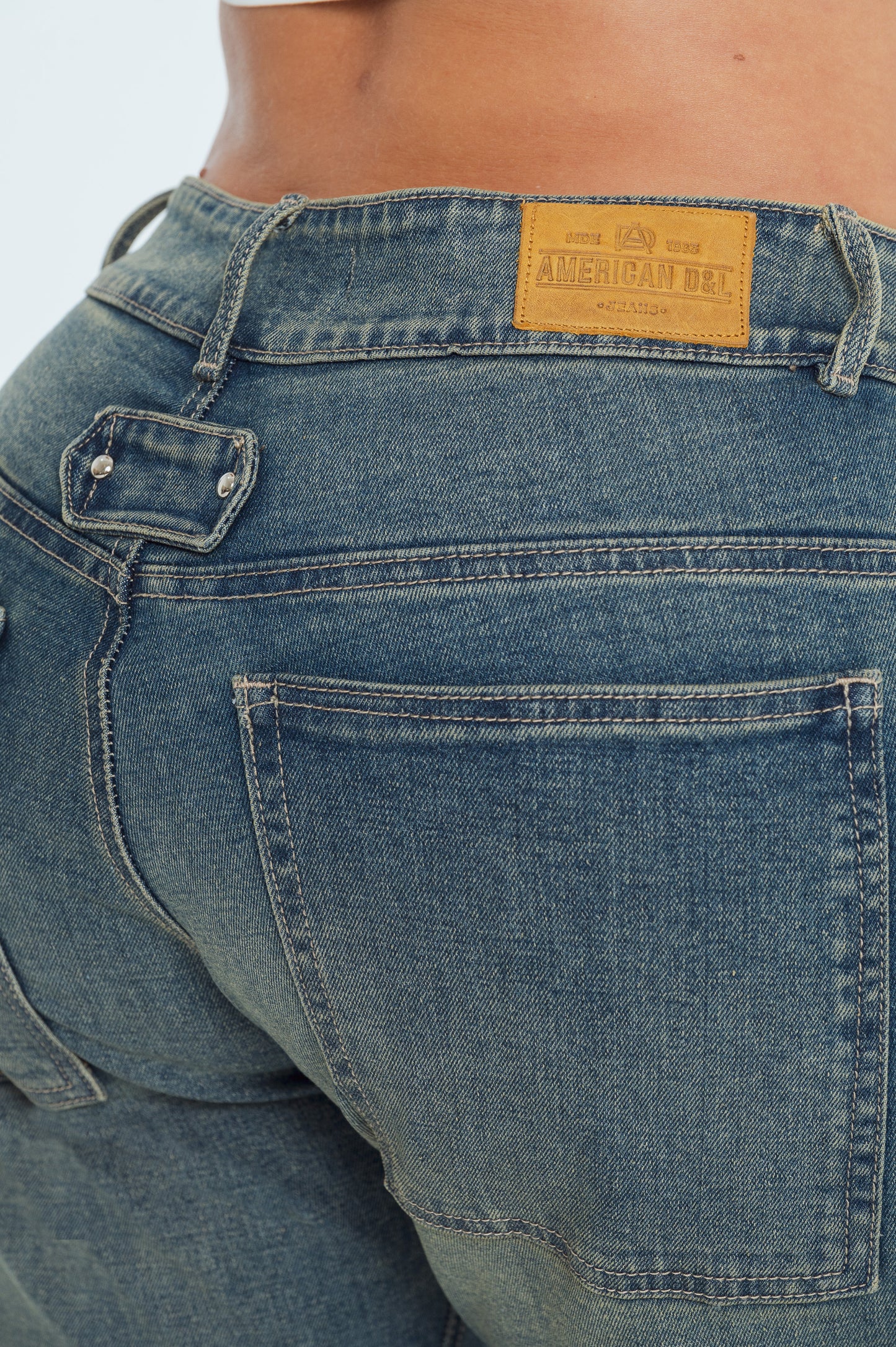 Mom Jeans Ref 10028