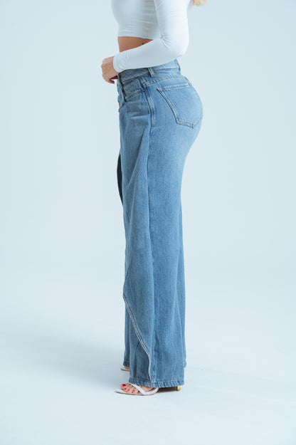Wide Leg Jeans con Diseño Asimétrico ref 10032