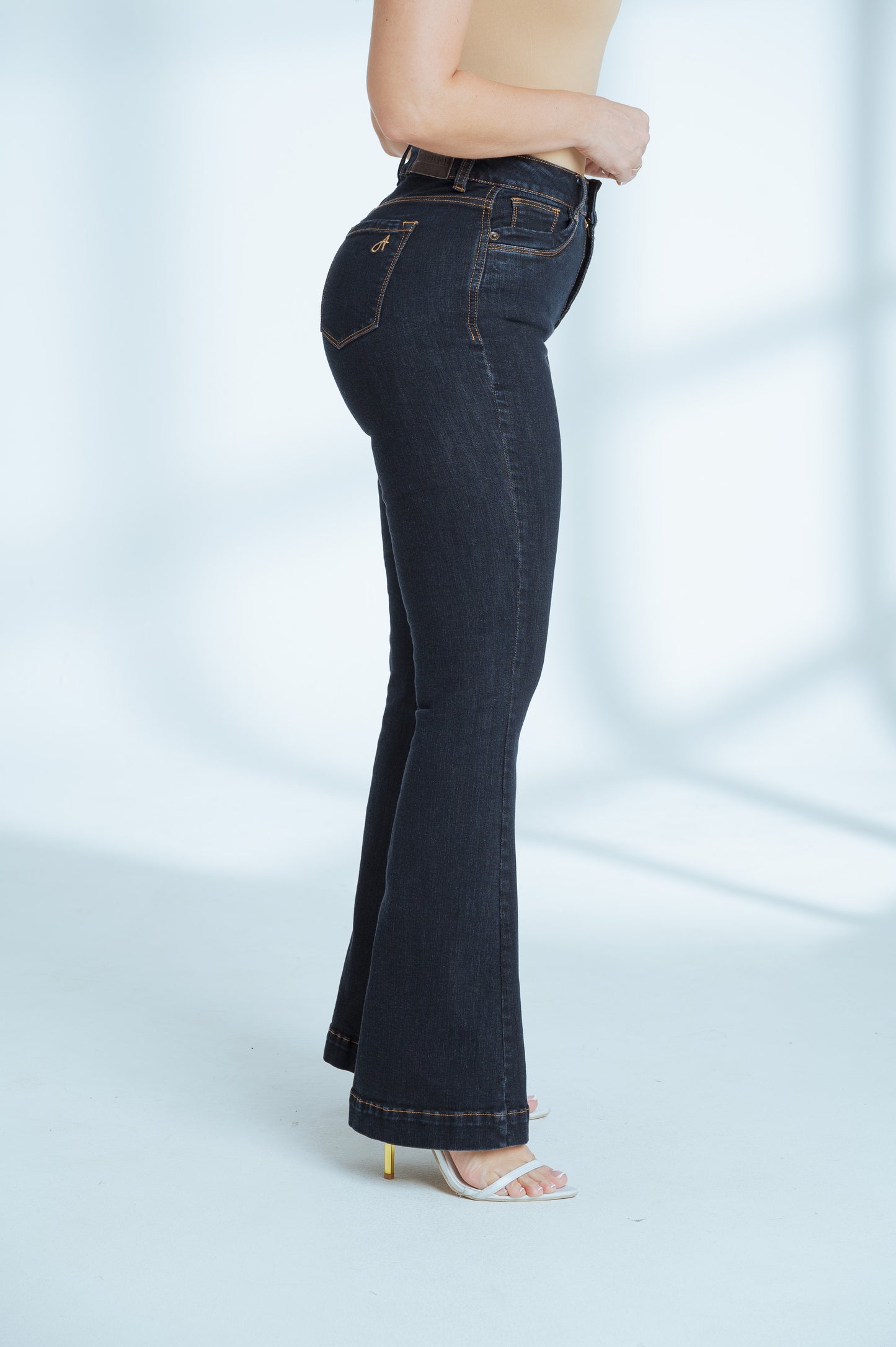 Jeans Campana Ref 10063