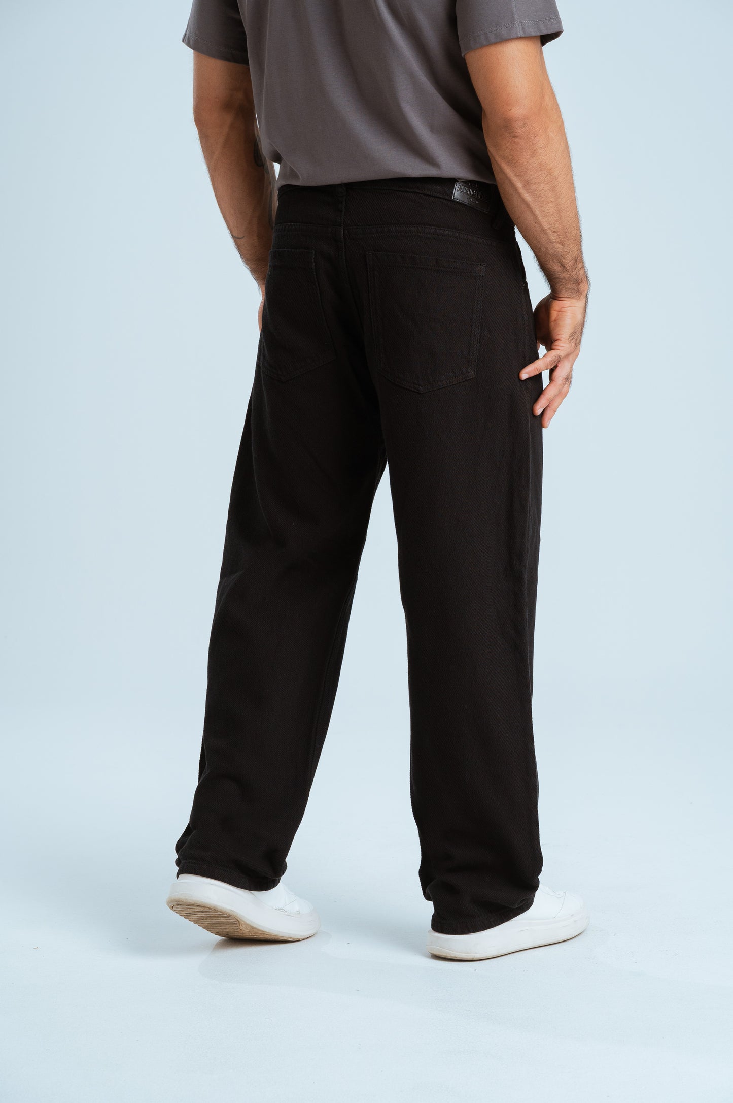Straight Jeans Negro Ref 7482